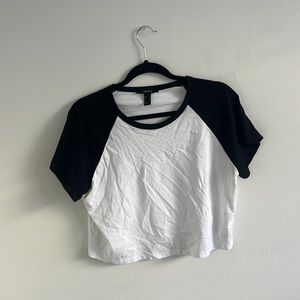 Cropped tee!